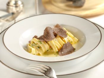 Truffe d'&eacute;t&eacute; enti&egrave;re